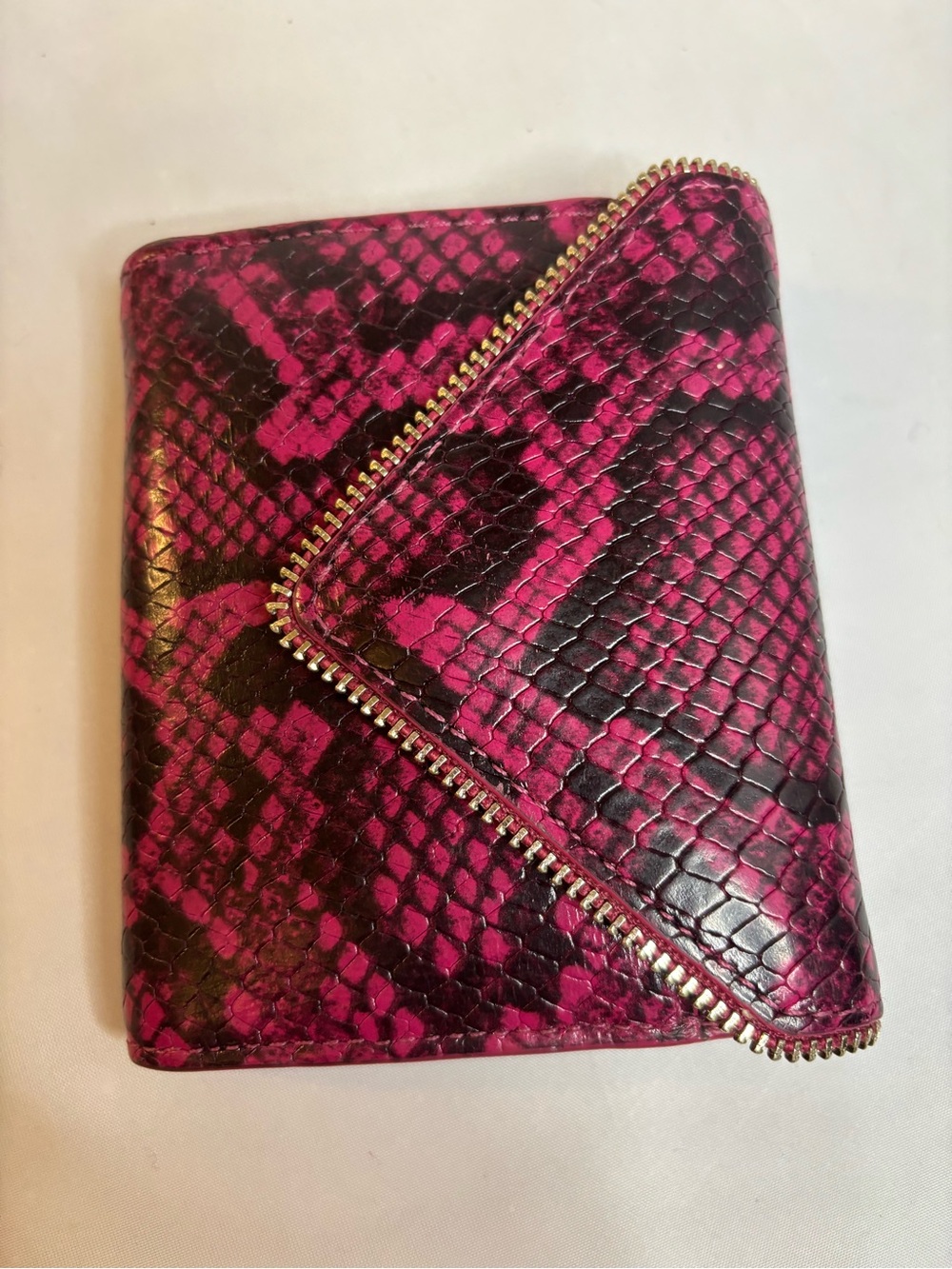 Women's Rebecca Minkoff Fushia Pink and black Snake-Print Zip Accent Wallet